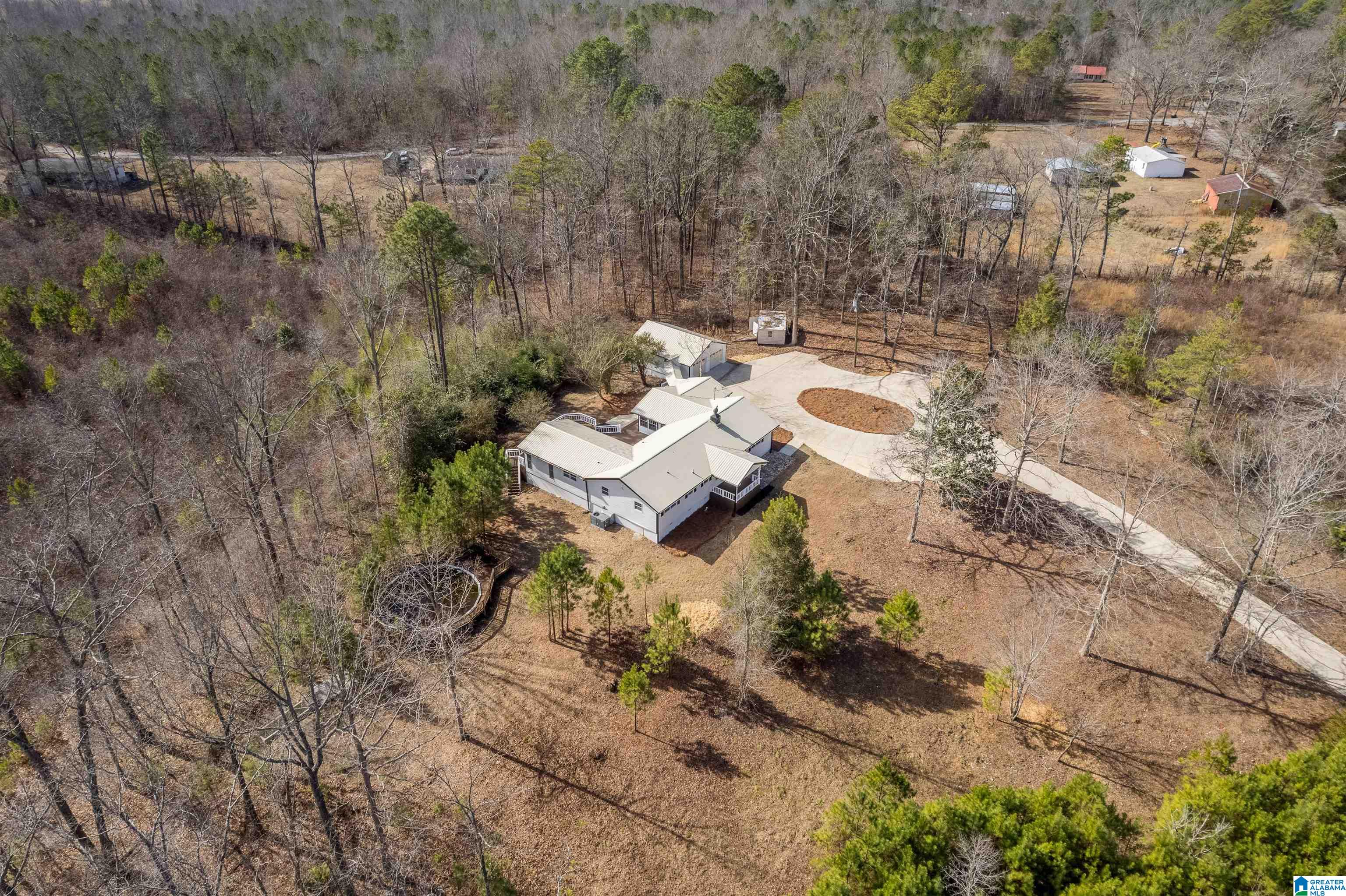 134 County Road 4101 Jasper, AL 35503 - Photo 9 of 33