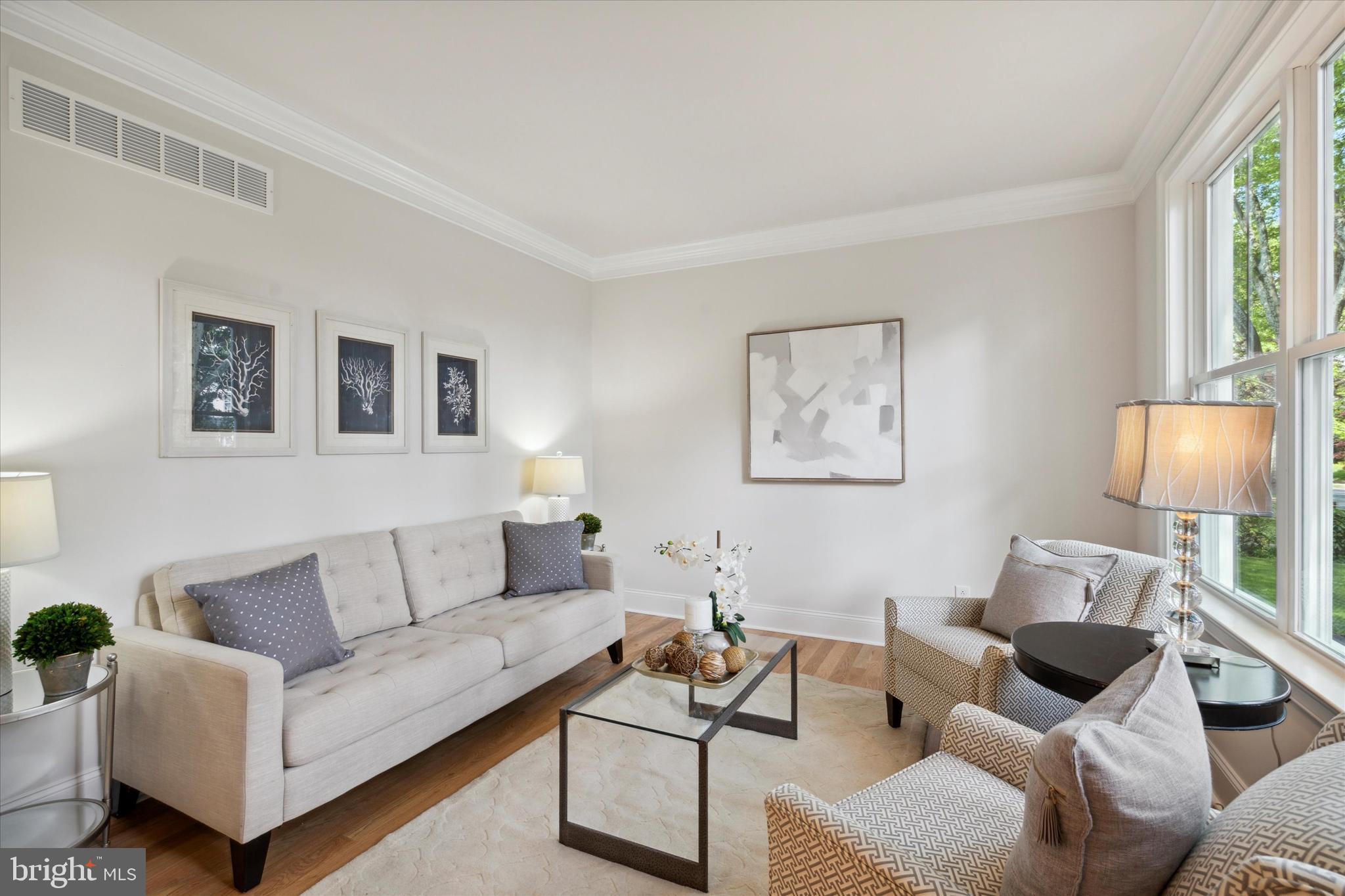 203 Avon Road Narberth, PA 19072 - Photo 5 of 35