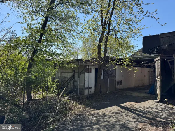 $760,000 | 409 Ridge Road, Southampton, NJ 08088