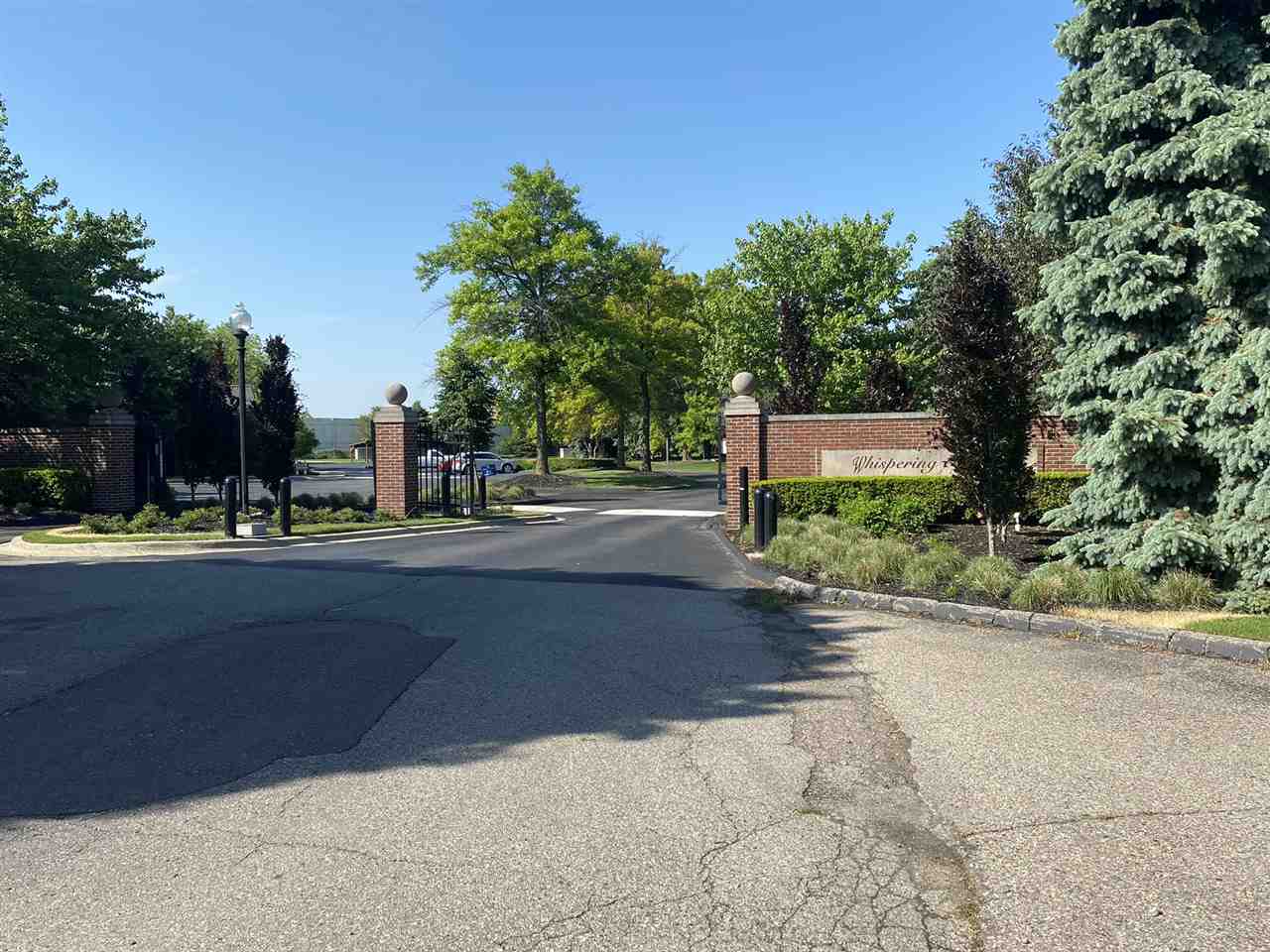 1574 O'Neil Circle Rochester, MI 48307 - Photo 18 of 20 Whispering Winds Of Rochester Hills