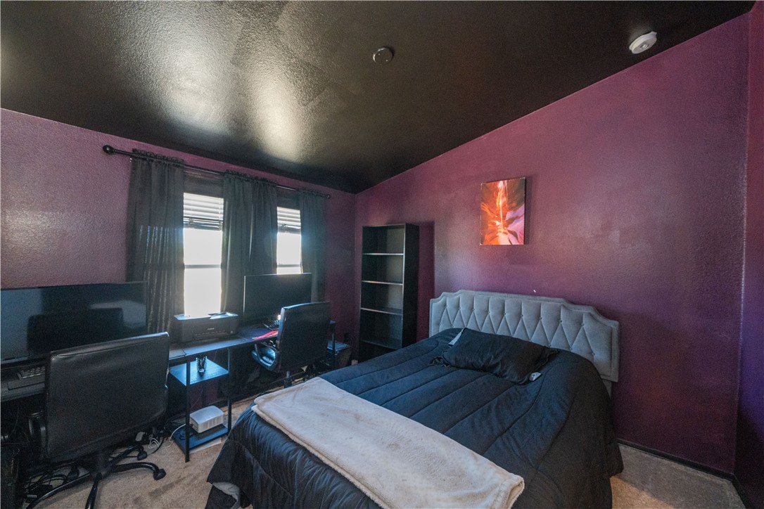 640 South Tonto Road Golden Valley, AZ 86413 - Photo 9 of 31 Bedroom