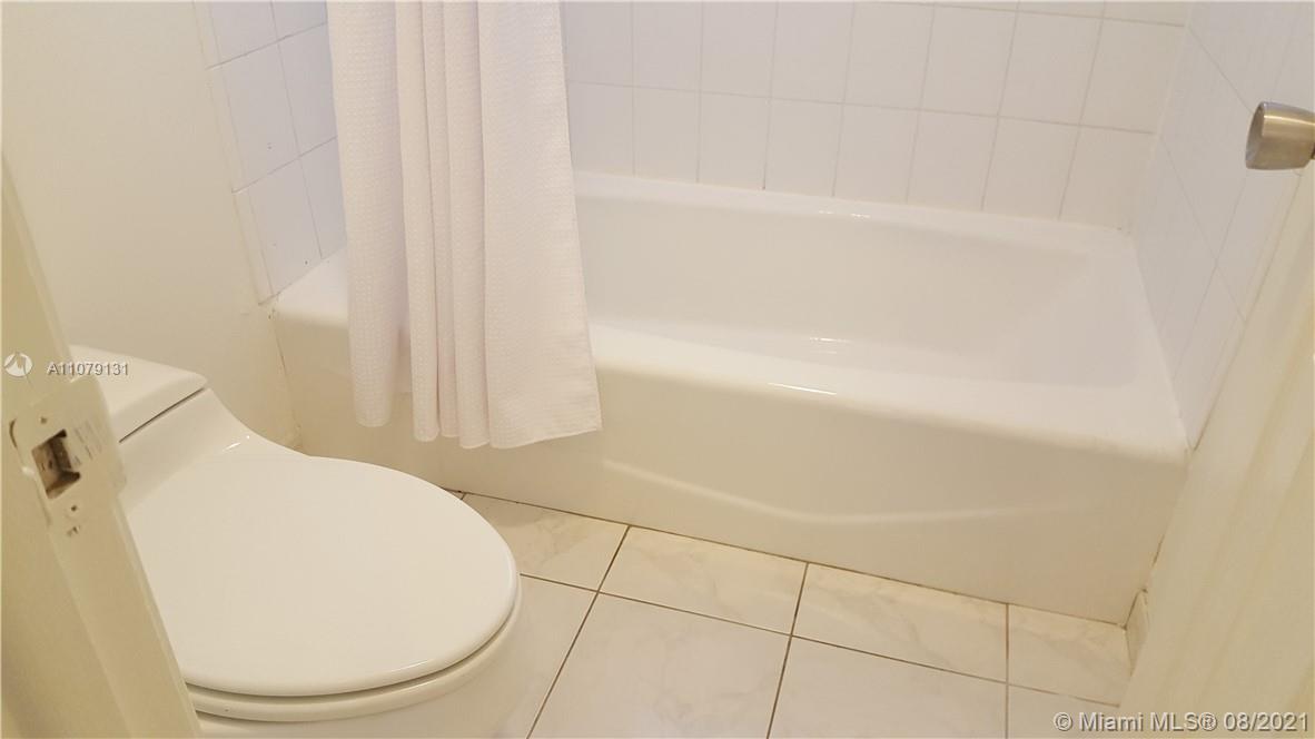 8108 Southwest 81st Terrace Miami, FL 33143 - Photo 15 of 27