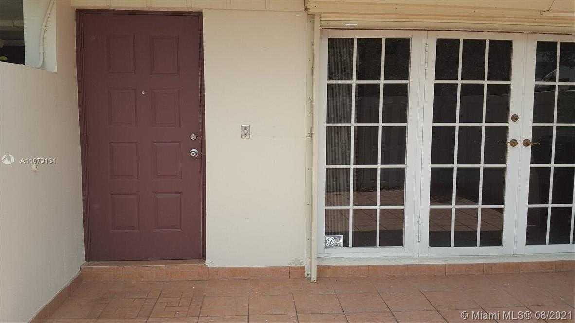 8108 Southwest 81st Terrace Miami, FL 33143 - Photo 3 of 27