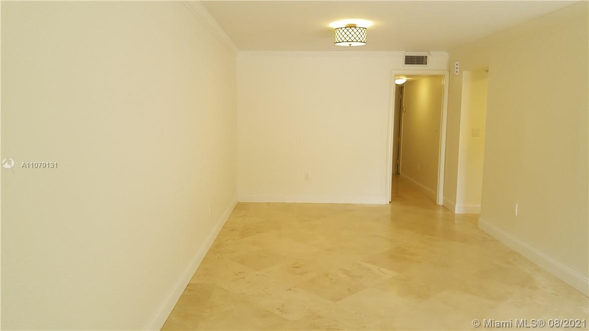 8108 Southwest 81st Terrace Miami, FL 33143 - Photo 8 of 27