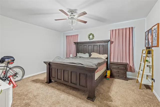 $2,500 | 3196 Crest Dr Lake, Lake Charles, LA 70607