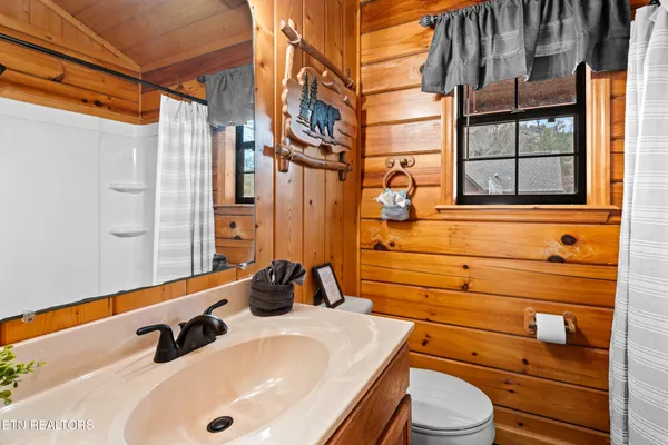 $399,999 | 1529 Bears Den Way, Sevierville, TN 37862