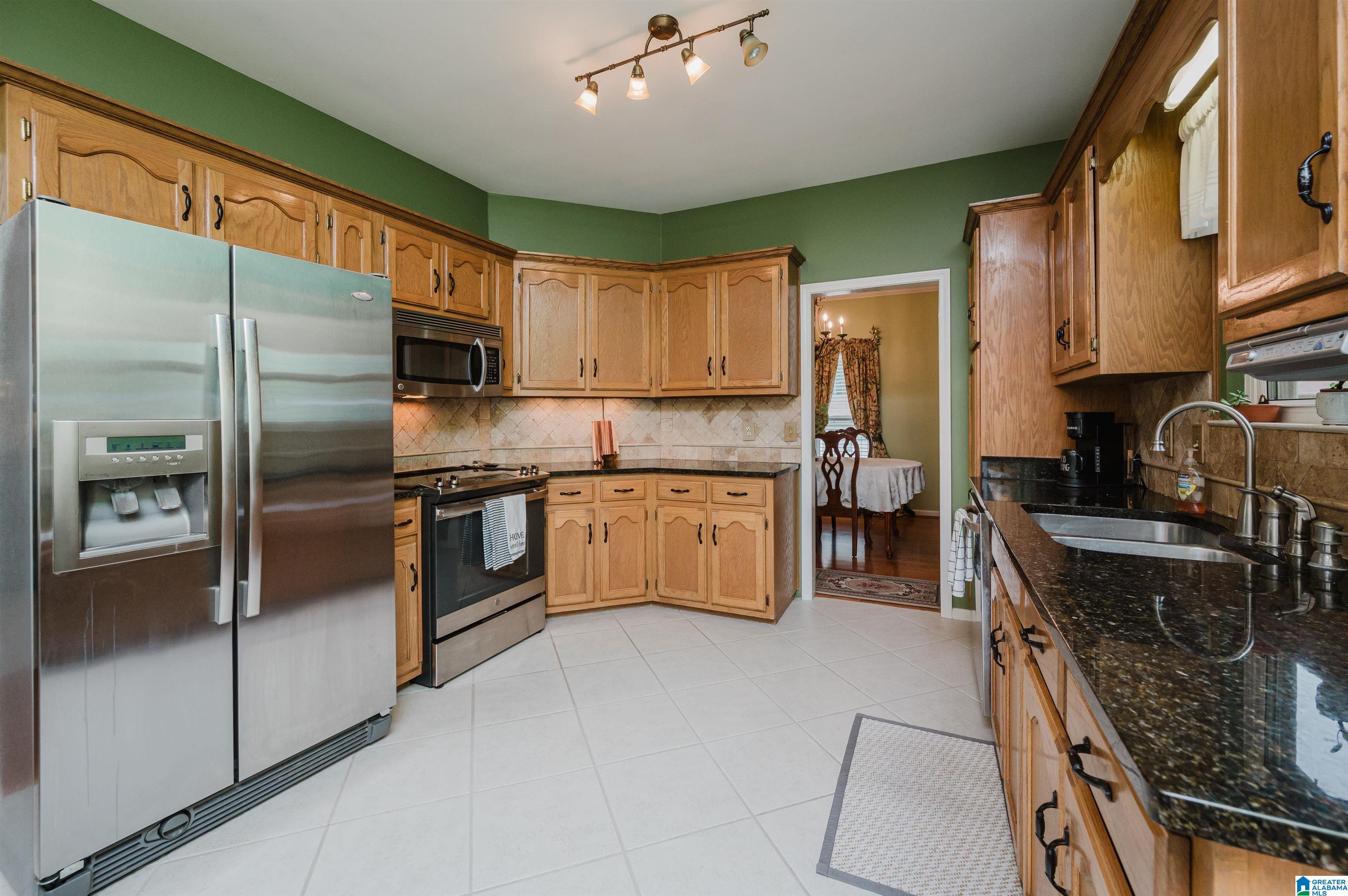1704 Fieldstone Circle Helena, AL 35080 - Photo 13 of 51