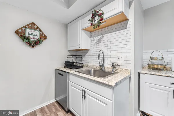 $240,000 | 115 East Kings Highway, Unit 186, Maple Shade, NJ 08052