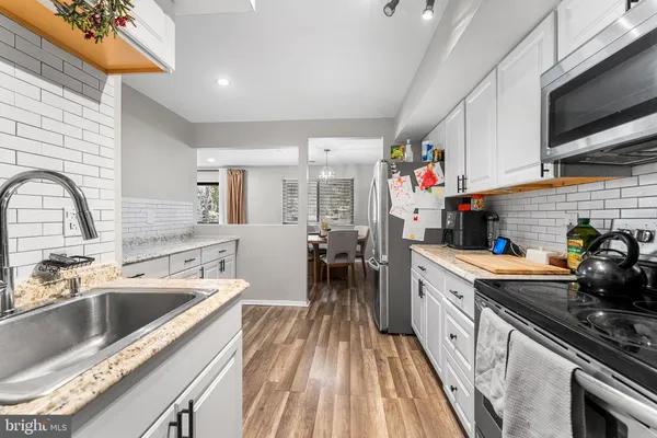 $240,000 | 115 East Kings Highway, Unit 186, Maple Shade, NJ 08052