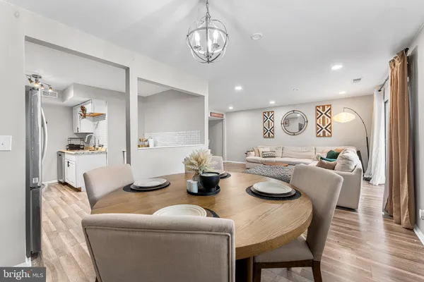 $240,000 | 115 East Kings Highway, Unit 186, Maple Shade, NJ 08052