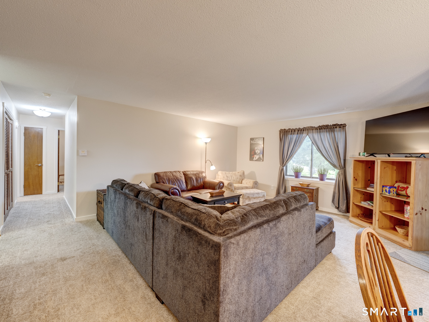 21 Hickory Hill Road, Unit 21 Southington, CT 06489 - Photo 5 of 39