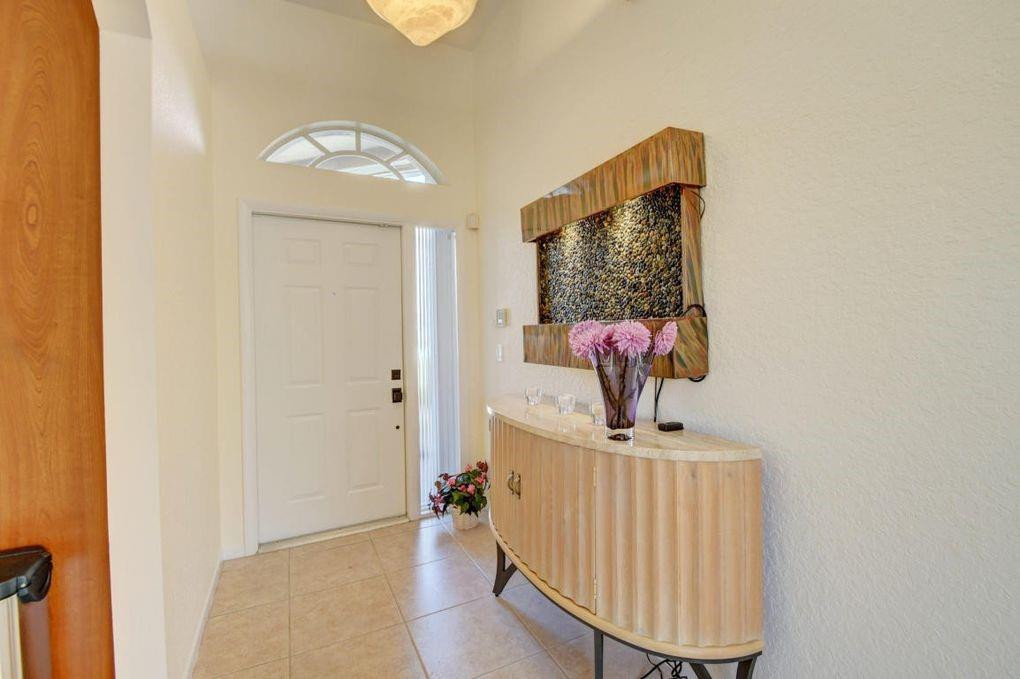 23446 Rakelle Circle Boca Raton, FL 33433 - Photo 17 of 39 Foyer
