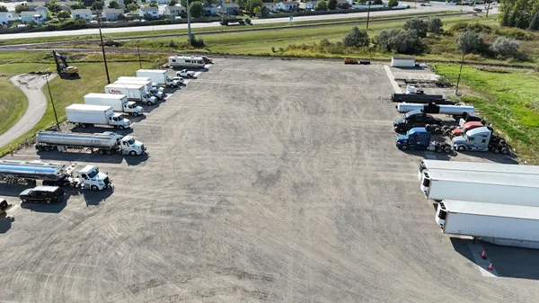 $950,000 | 3221 41st Street South, Moorhead, MN 56560