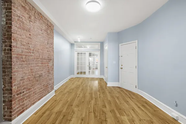 $3,230 | 322 Washington Street, Unit 6, Hoboken, NJ 07030
