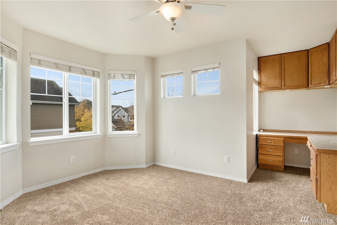 4002 Northeast 4th Place Renton, WA 98056 - Photo 15 of 22
