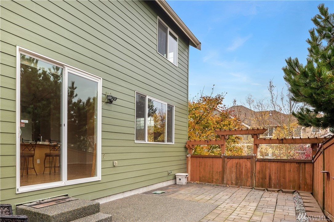 4002 Northeast 4th Place Renton, WA 98056 - Photo 21 of 22