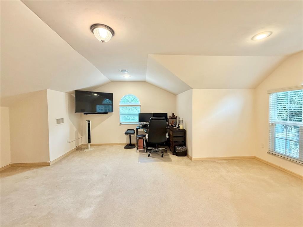 8416 Southwest 10th Road Gainesville, FL 32607 - Photo 35 of 58