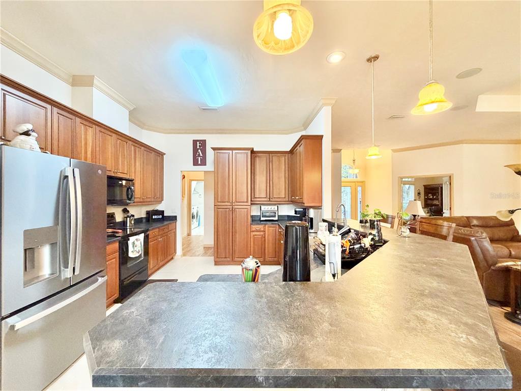 8416 Southwest 10th Road Gainesville, FL 32607 - Photo 5 of 58