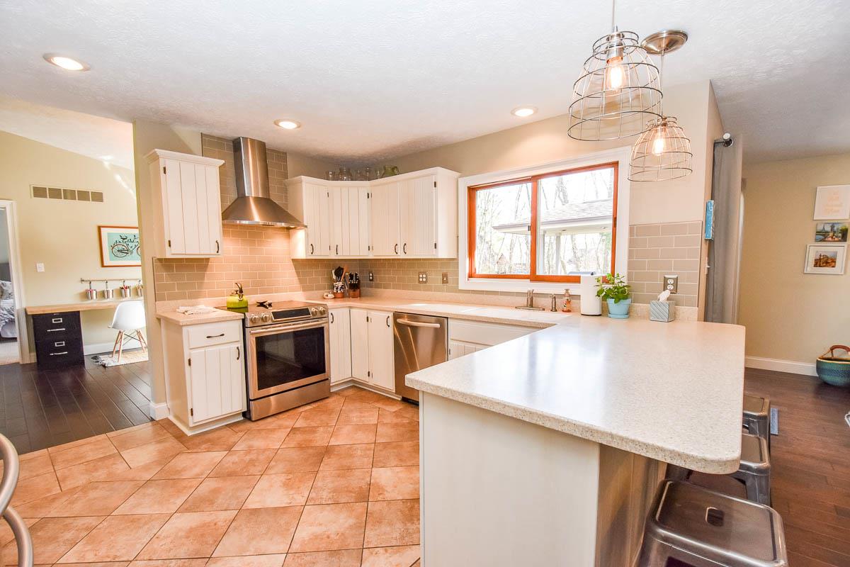 3398 East Rhorer Road Bloomington, IN 47401 - Photo 11 of 36 Gallery Image 11