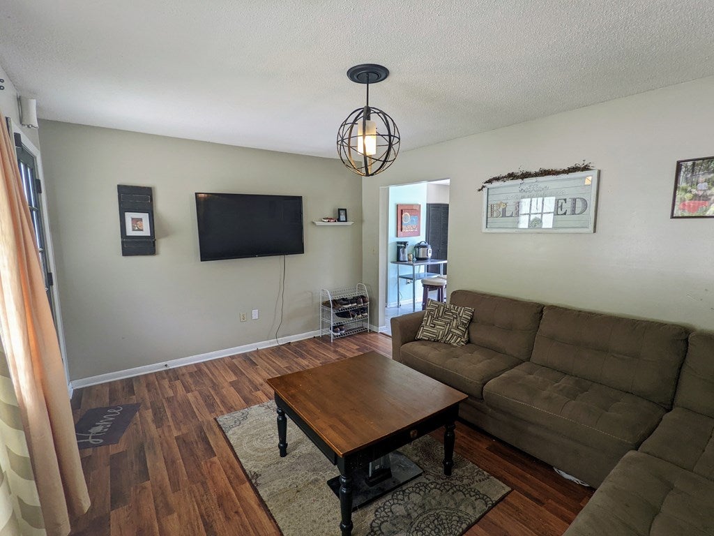 2985 Cleveland Road Cleveland, VA 24225 - Photo 5 of 30 Gallery Image 5