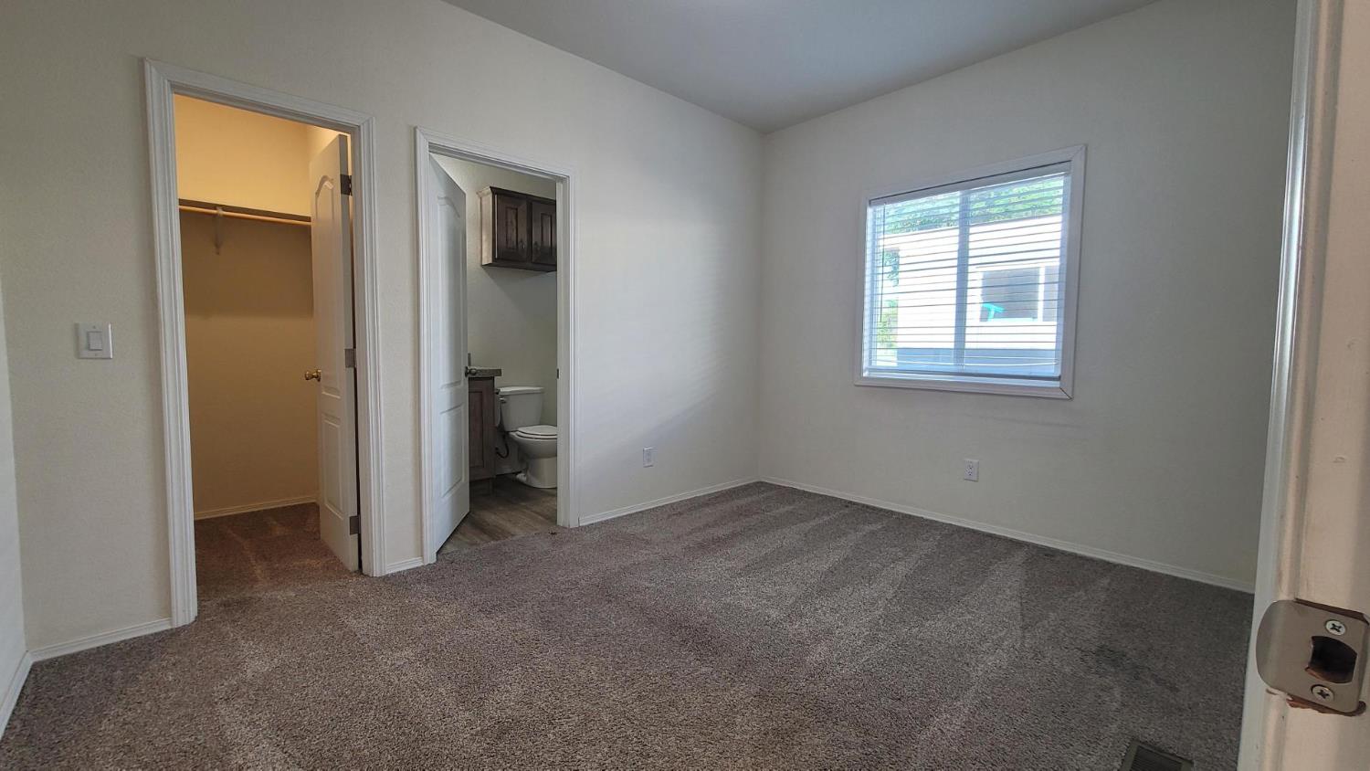 5812 Cedars Road, Unit 34 Redding, CA 96001 - Photo 8 of 13