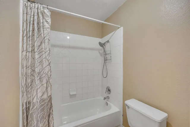 $2,600 | 2726 Grimes Ranch Road, Austin, TX 78732