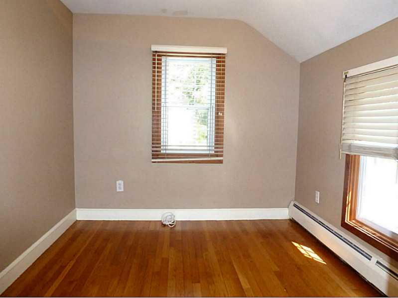 320 New Meadow Road Barrington, RI 02806 - Photo 12 of 17 Bedroom.