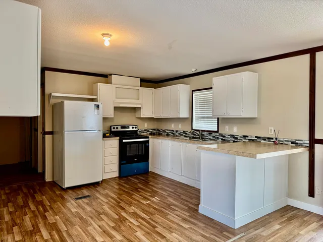 $219,000 | 3200 Southeast 18th Court, Okeechobee, FL 34974