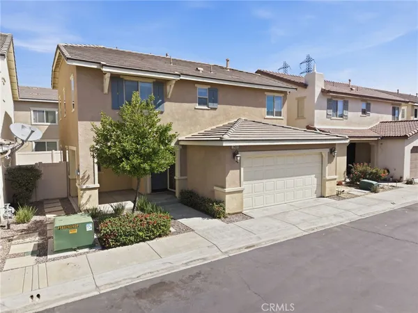 $459,900 | 1422 Silverberry Lane, Beaumont, CA 92223