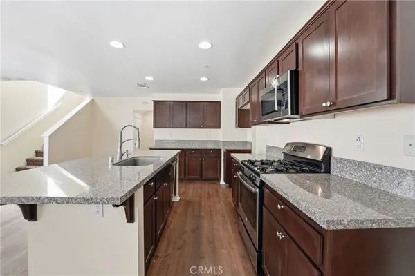 $459,900 | 1422 Silverberry Lane, Beaumont, CA 92223