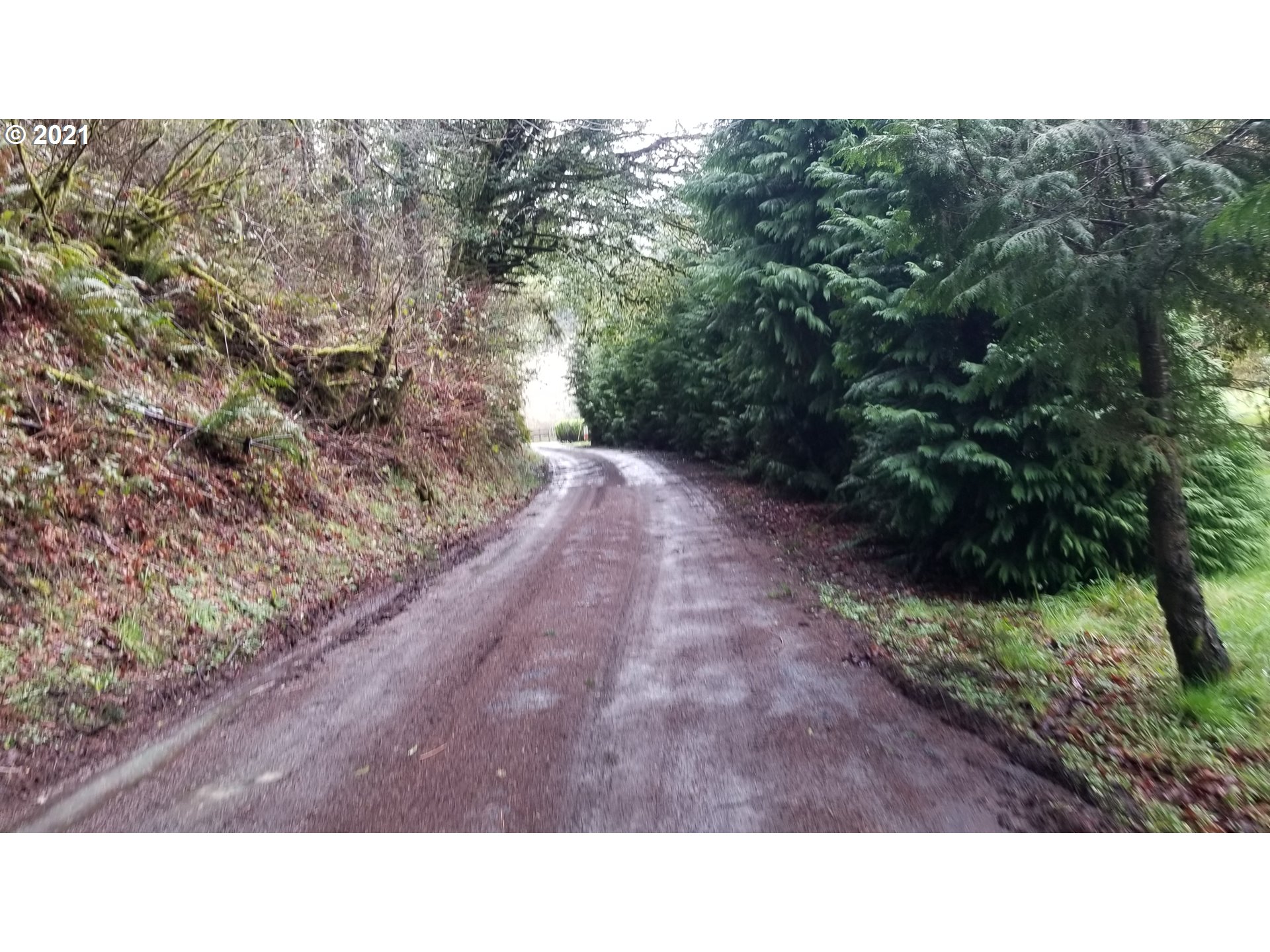 96864 Larson Lane North Bend, OR 97459 - Photo 15 of 31