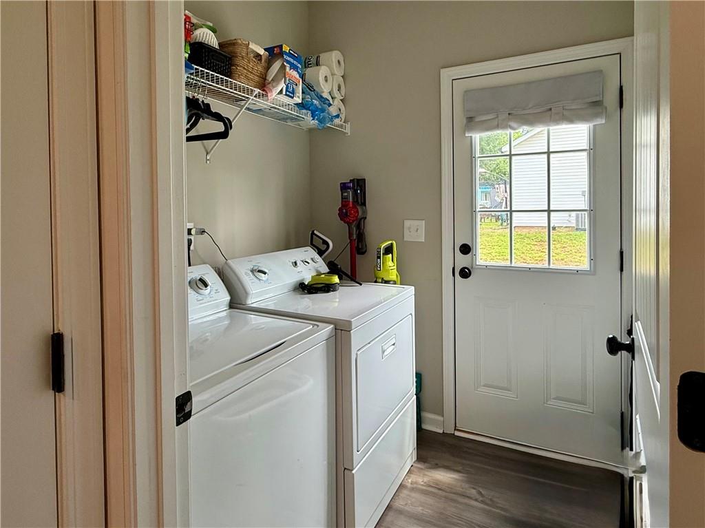 1776 Pleasant Grove Road Temple, GA 30179 - Photo 29 of 45 a utility room with dryer and washer