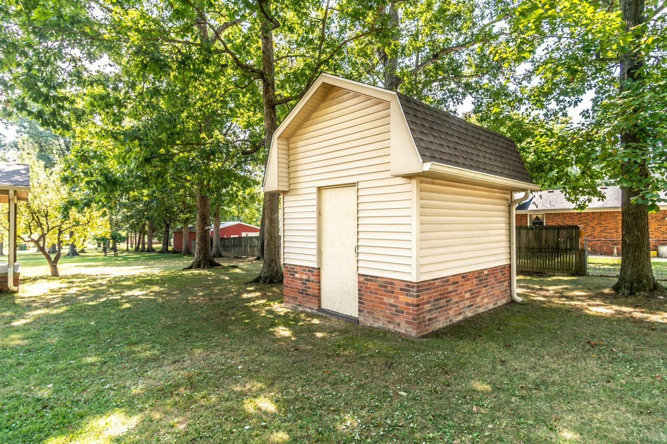 1518 Scaffold Cane Road Berea, KY 40403 - Photo 9 of 66 Photo 9