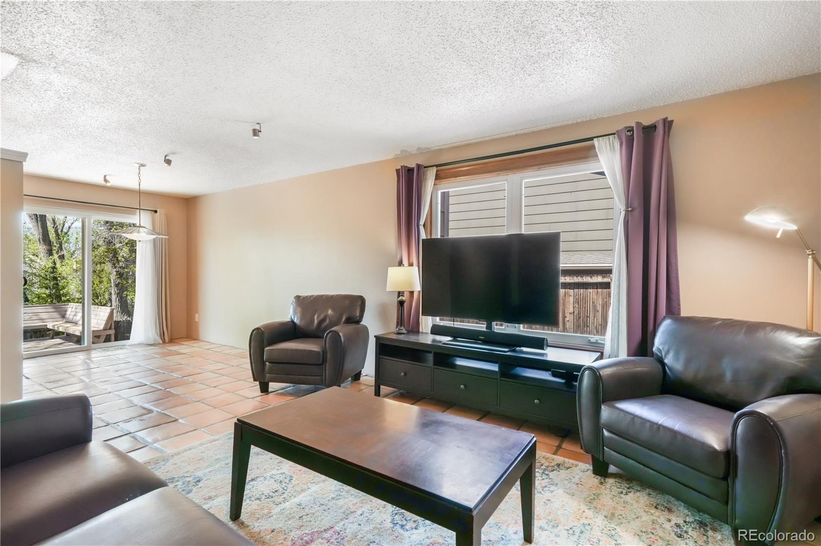 223 Saddlemountain Road Colorado Springs, CO 80919 - Photo 11 of 50