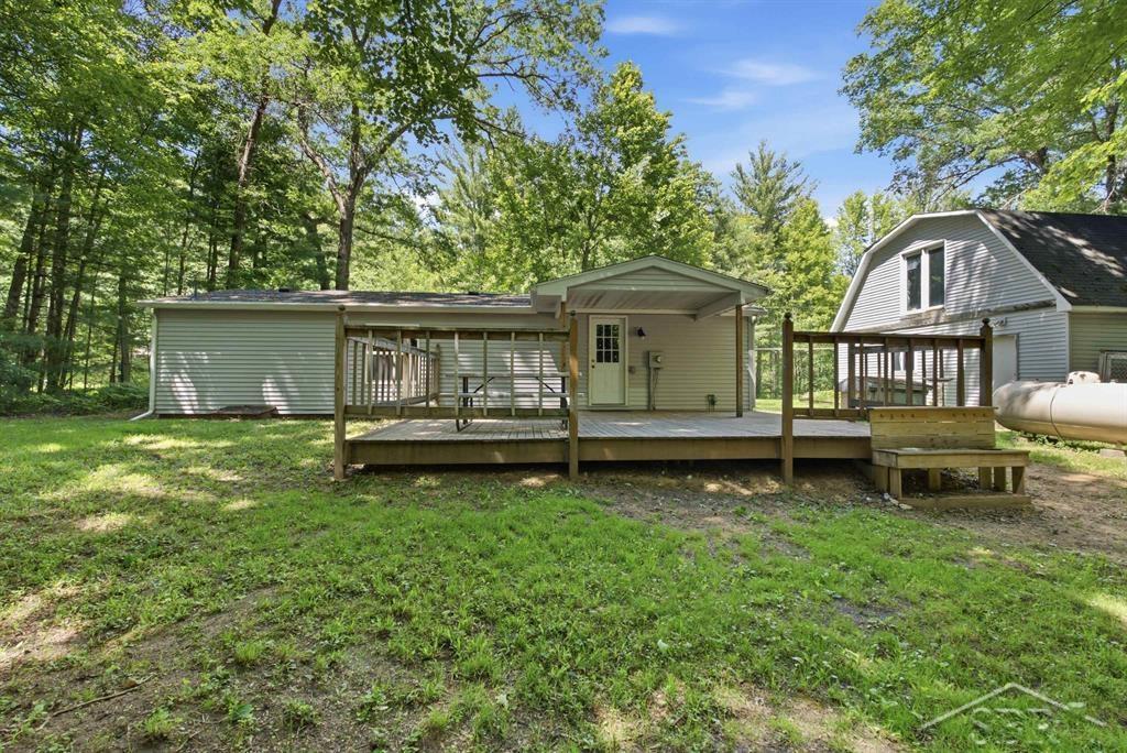 203 West Sampson Road Sanford, MI 48657 - Photo 22 of 29