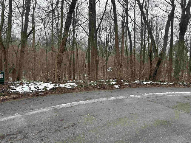 $60,000 | 703 Triple Crown Road, Mishawaka, IN 46544