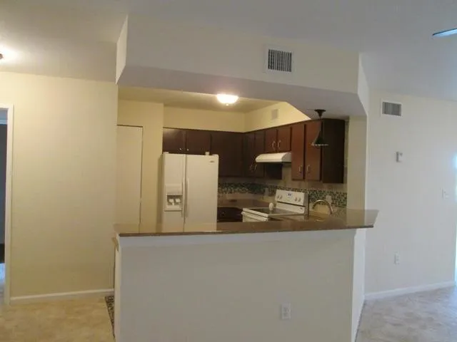 $330,000 | 1000 Scotia Drive, Unit 504, Hypoluxo, FL 33462