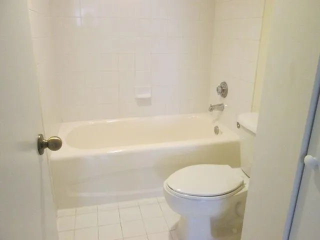 $330,000 | 1000 Scotia Drive, Unit 504, Hypoluxo, FL 33462