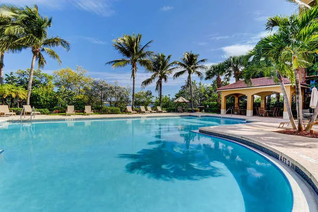 $330,000 | 1000 Scotia Drive, Unit 504, Hypoluxo, FL 33462