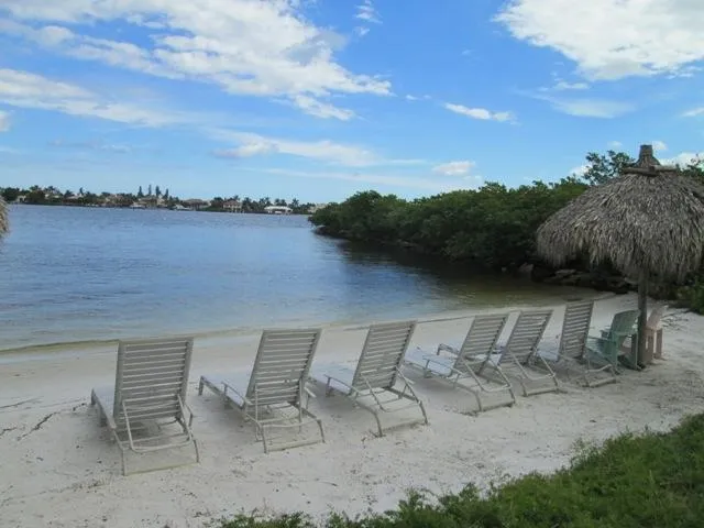 $330,000 | 1000 Scotia Drive, Unit 504, Hypoluxo, FL 33462