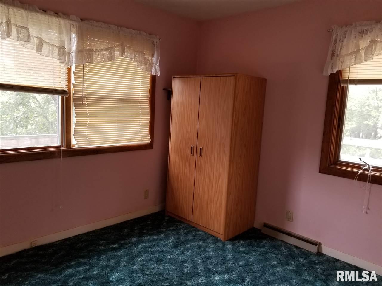 1224 Coyne Center Road Milan, IL 61264 - Photo 8 of 15 Gallery Image 8