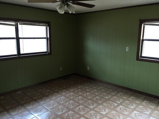 4425 Edgewood Road Louisville, TN 37777 - Photo 11 of 16 10