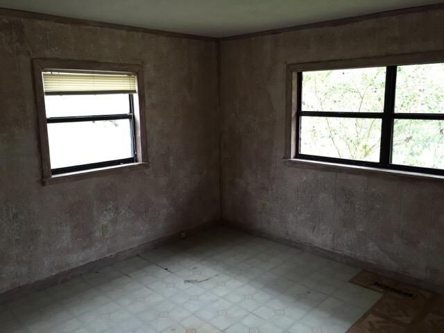 4425 Edgewood Road Louisville, TN 37777 - Photo 7 of 16 6