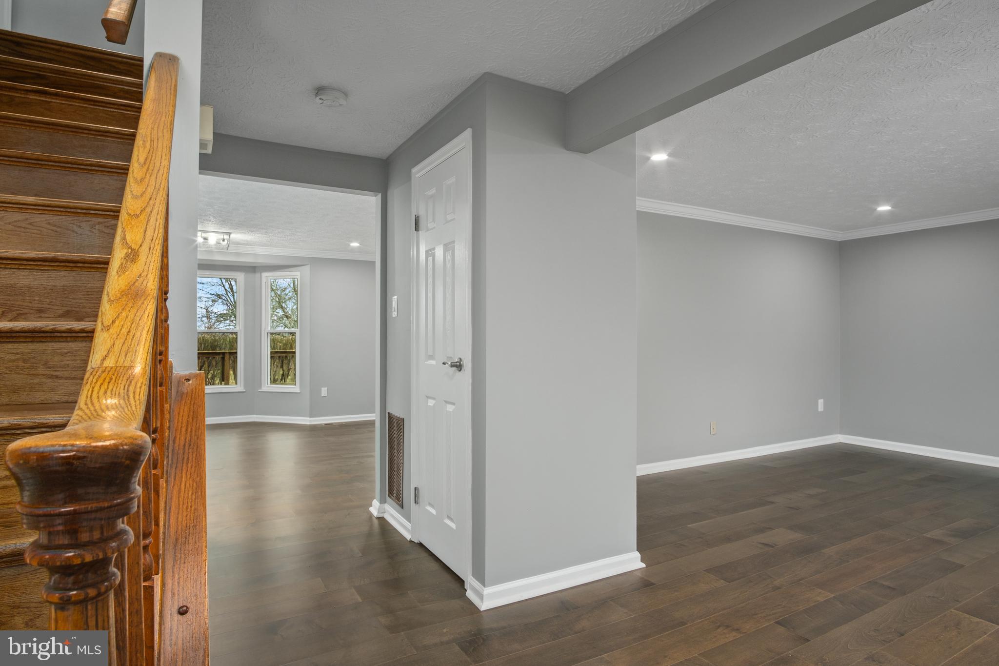 10710 Wayfarer Road Germantown, MD 20876 - Photo 3 of 55 Gallery Image 3