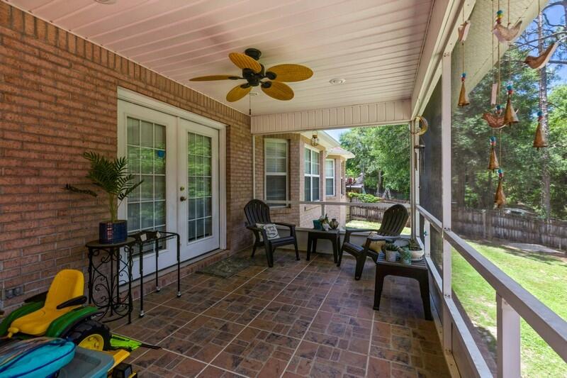 720 Riva Ridge Drive Crestview, FL 32539 - Photo 30 of 36 a outdoor space with lots of tables and chairs