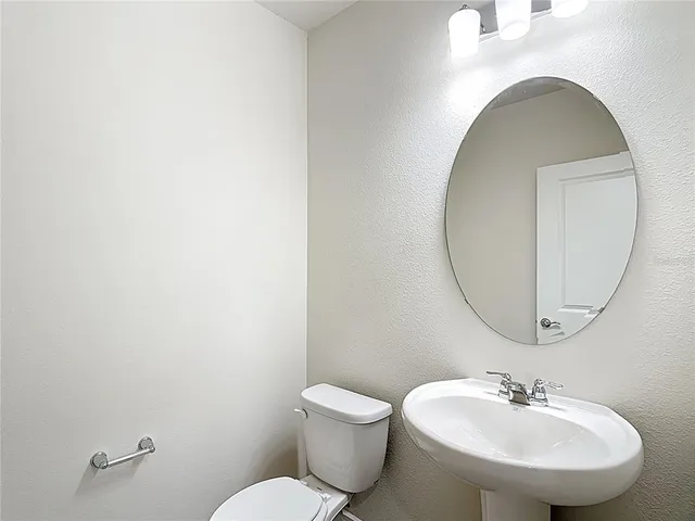 $2,550 | 2233 Southbury Drive, Kissimmee, FL 34744