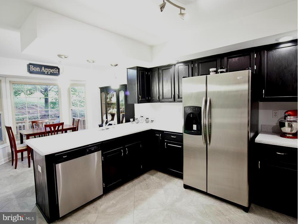 5596 Rivendell Place Frederick, MD 21703 - Photo 13 of 29 Kitchen