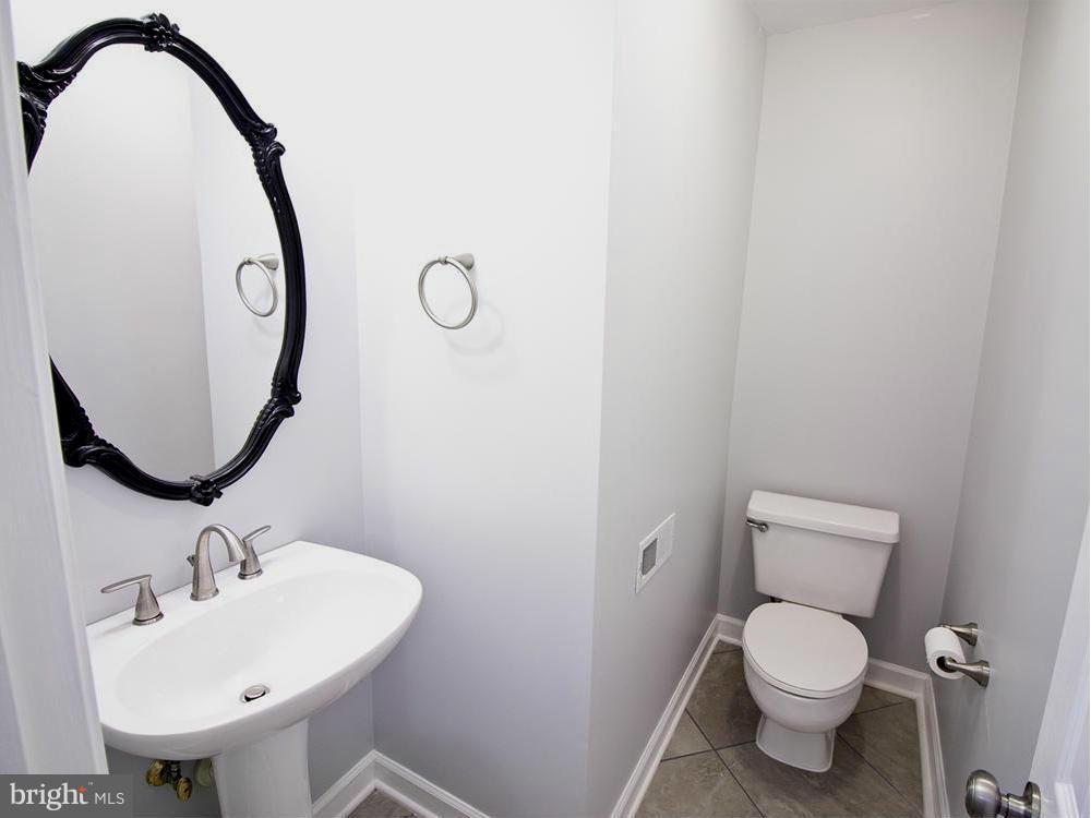 5596 Rivendell Place Frederick, MD 21703 - Photo 20 of 29 Bath