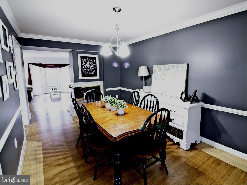 5596 Rivendell Place Frederick, MD 21703 - Photo 8 of 29 Dining Room