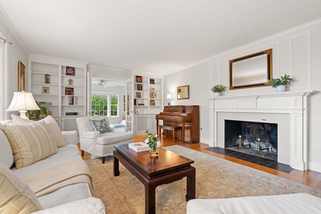28 Pleasant View Road Arlington, MA 02476 - Photo 6 of 42 Gallery Image 6